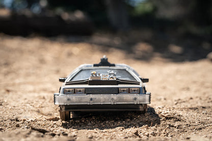 Back to the Future Part III (rail version) die-cast 1:24 scale "Hollywood Rides" light-up DeLorean Time Machine Die-cast Model Cars Jada Toys