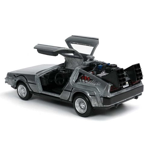 Back to the Future die-cast 1:32 scale "Hollywood Rides" DeLorean Time Machine Die-cast Model Cars Jada Toys