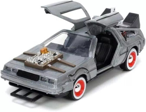 Back to the Future Part III die-cast 1:32 scale "Hollywood Rides" DeLorean Time Machine (white-walls) Die-cast Model Cars Jada Toys