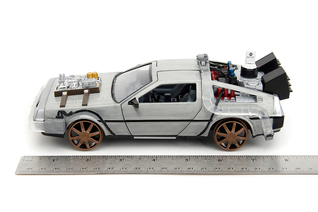 Back to the Future Part III (rail version) die-cast 1:24 scale "Hollywood Rides" light-up DeLorean Time Machine Die-cast Model Cars Jada Toys