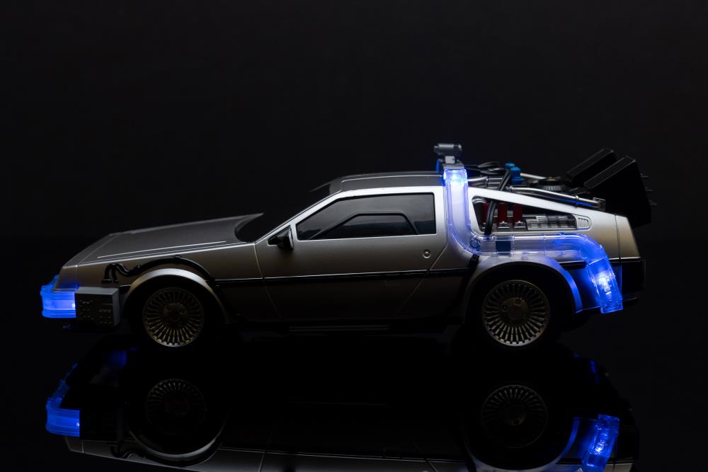 Back to the Future Remote Control 1:16 scale DeLorean Time Machine Remote Control Vehicle Jada Toys