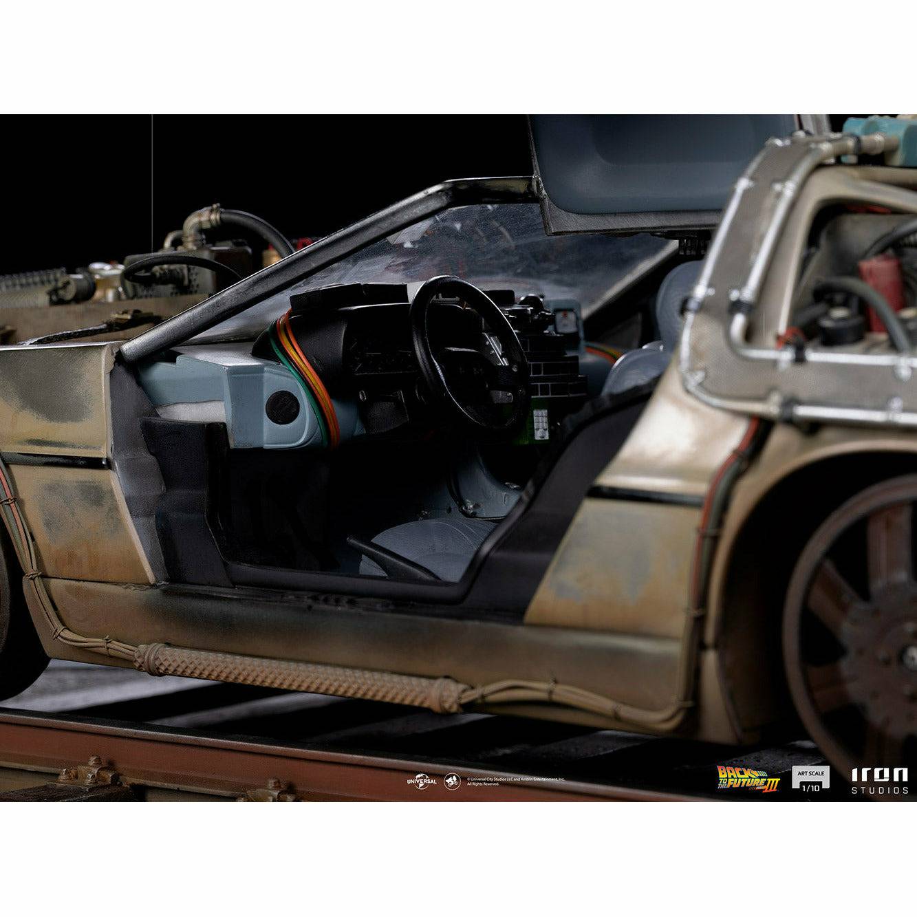 Iron Studios Back to the Future Part III DeLorean 1:10 Scale Statue Statue Iron Studios