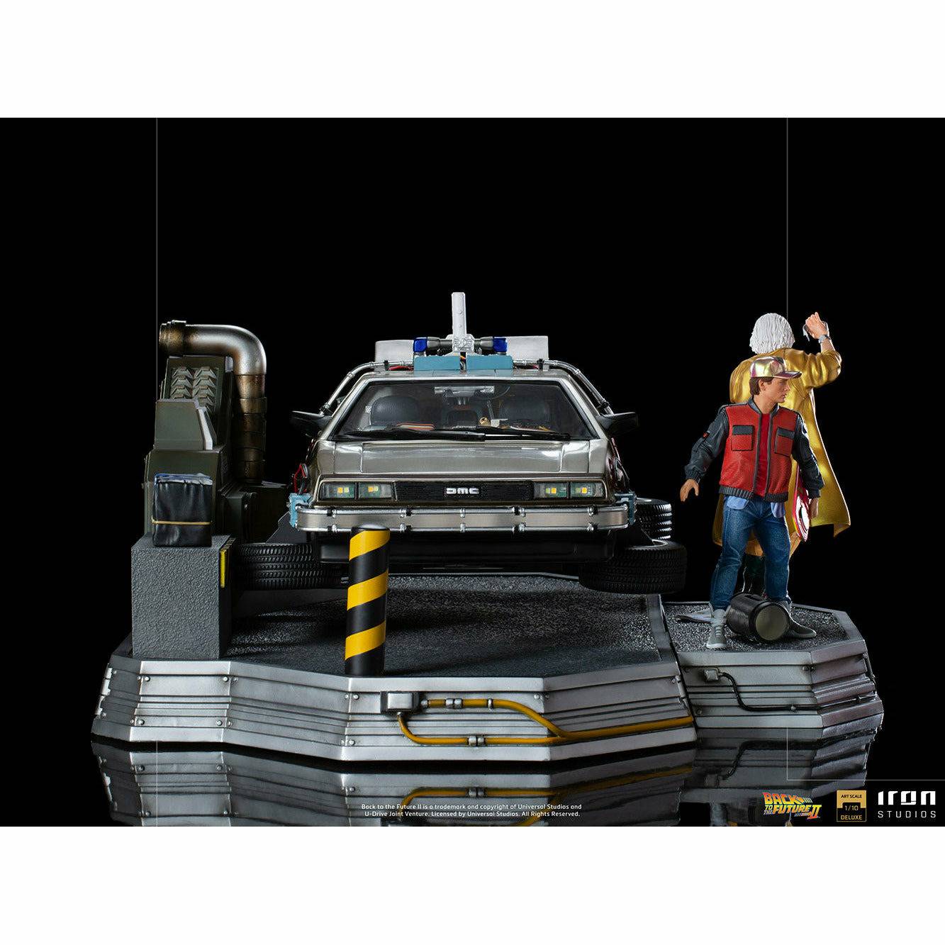 Iron Studios Back to the Future Part II DeLorean (Full Deluxe Version including Marty McFly and Doc Brown) 1:10 Scale Statues Statue Iron Studios