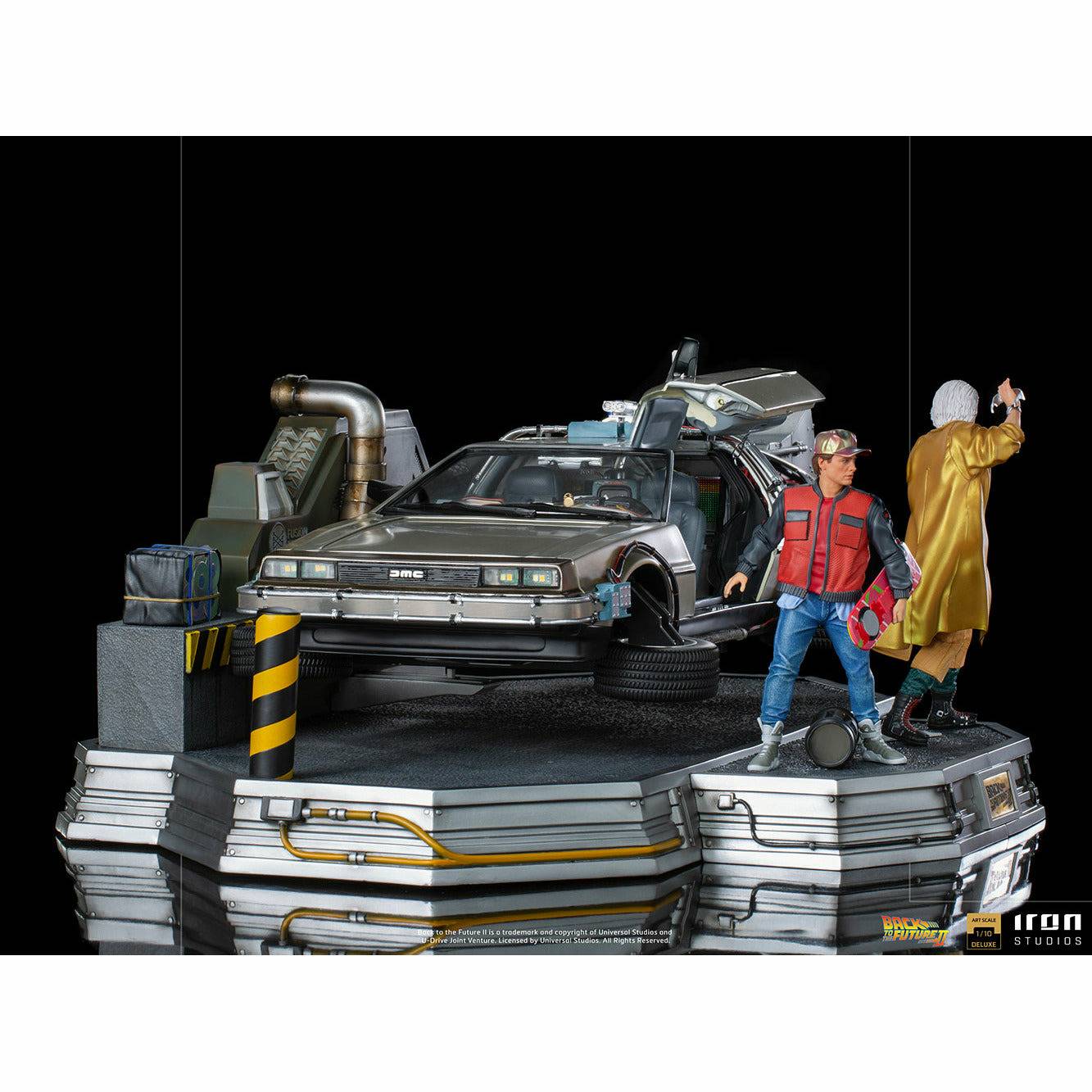 Iron Studios Back to the Future Part II DeLorean (Full Deluxe Version including Marty McFly and Doc Brown) 1:10 Scale Statues Statue Iron Studios