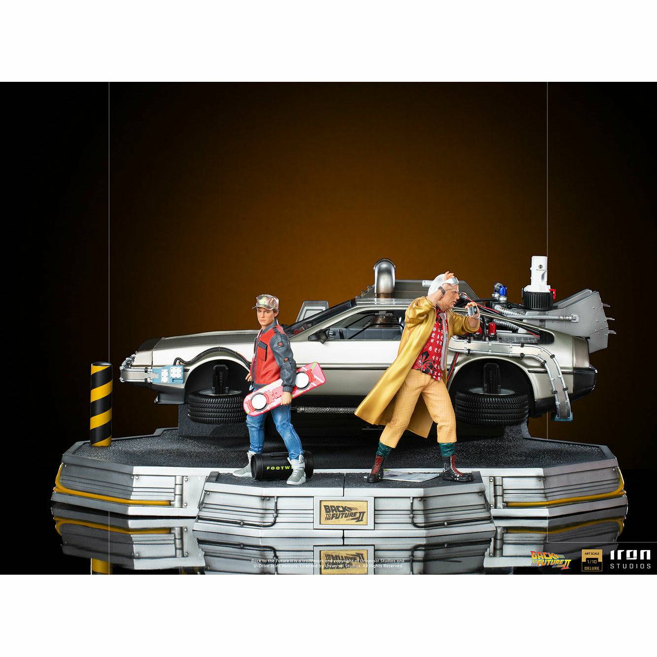 Iron Studios Back to the Future Part II DeLorean (Full Deluxe Version including Marty McFly and Doc Brown) 1:10 Scale Statues Statue Iron Studios