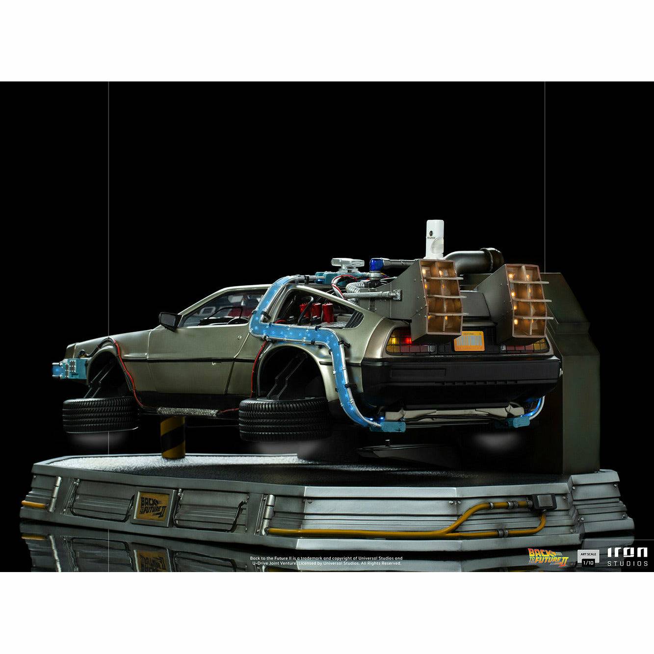 Iron Studios Back to the Future Part II DeLorean (Regular Version) 1:10 Scale Statue Statue Iron Studios