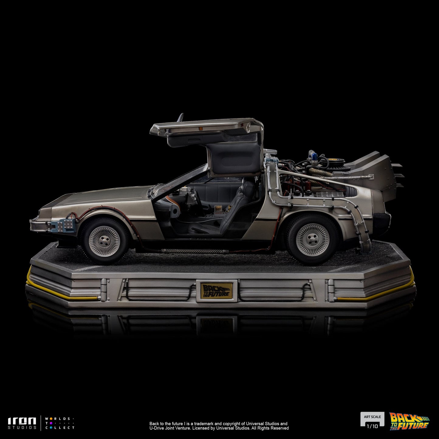 Iron Studios Back to the Future DeLorean 1:10 Scale Statue Statue Iron Studios