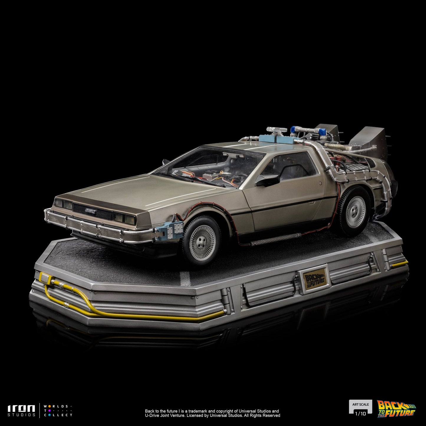 Iron Studios Back to the Future DeLorean 1:10 Scale Statue Statue Iron Studios