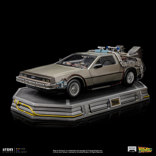 Delorean Tomy Takara Retour vers le Futur 1/10 neuve Delorean Tomy Takara Retour vers le Futur 1/10 neuve