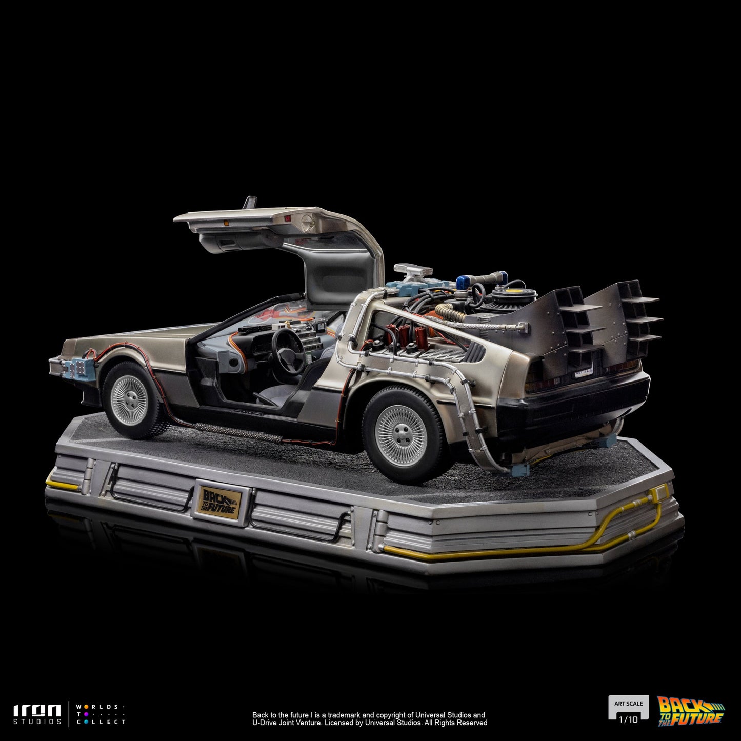 Iron Studios Back to the Future DeLorean 1:10 Scale Statue Statue Iron Studios