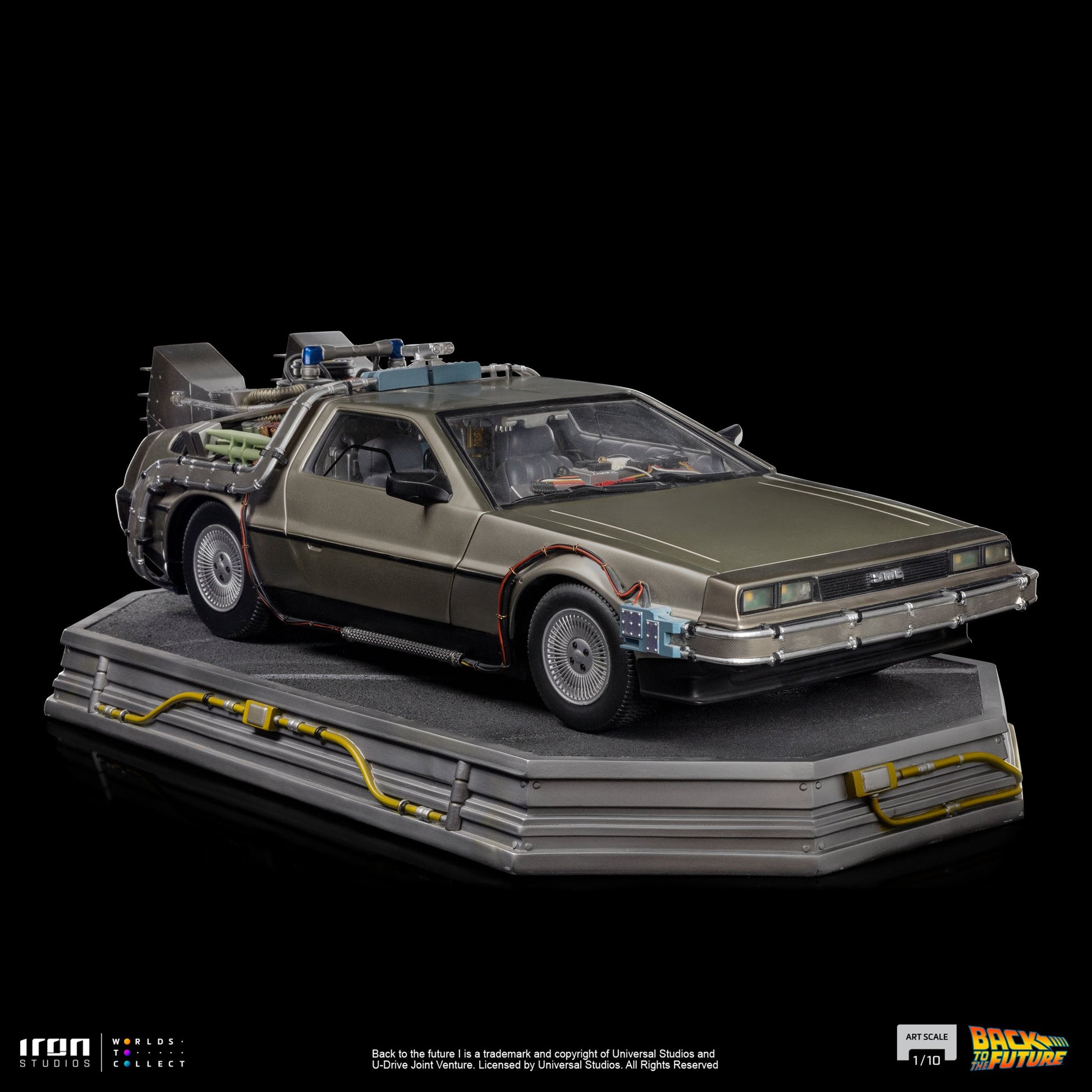 Iron Studios Back to the Future DeLorean 1:10 Scale Statue Statue Iron Studios